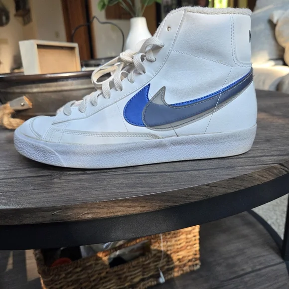 Nike White and Blue High-Top Sneakers - Picture 1 of 8